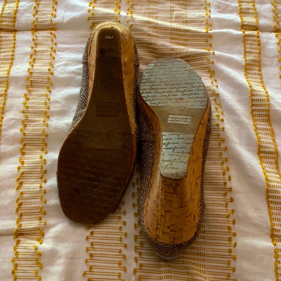 EUC TOMS tweed wedges - Picture 4 of 8